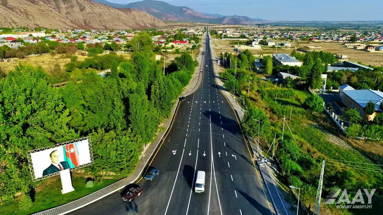 Основная часть автодороги Огуз-Шеки реконструирована