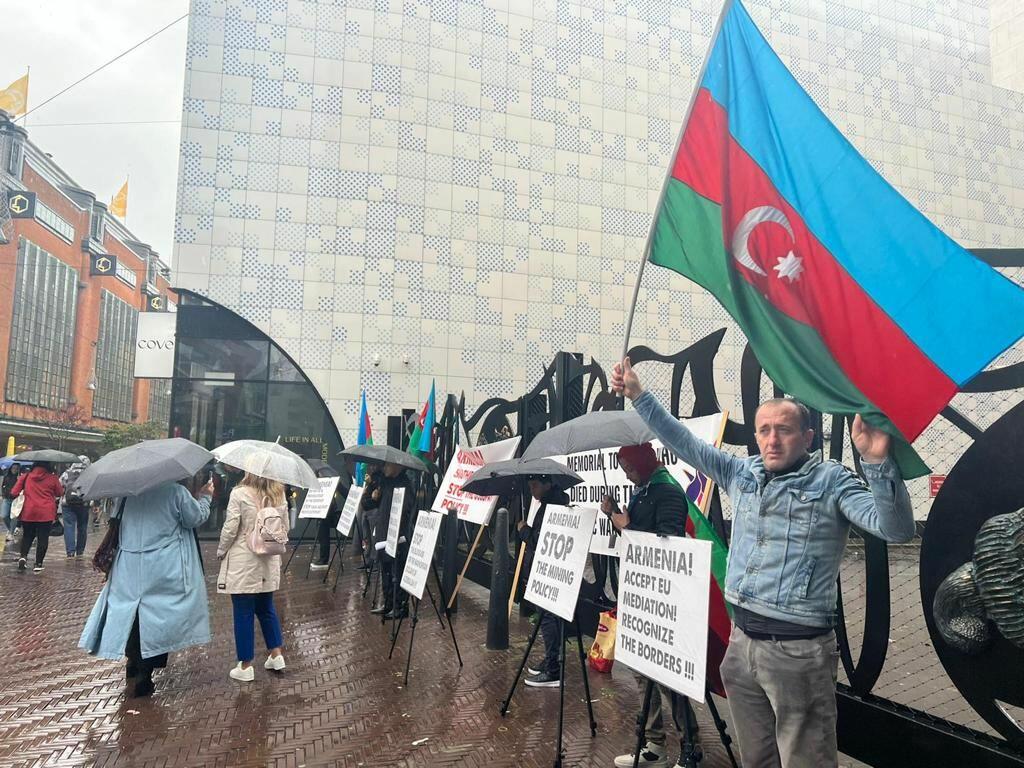 Азербайджанцы мира требуют положить конец армянским провокациям