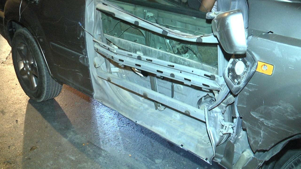 В Баку столкнулись два автомобиля, есть пострадавший