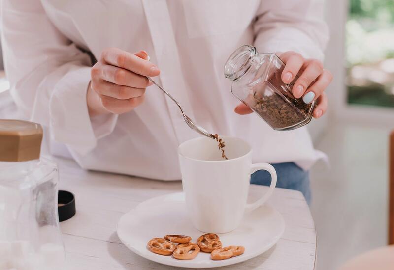 Qəhvə 1 saat içində damarlarda yağı qaldırır