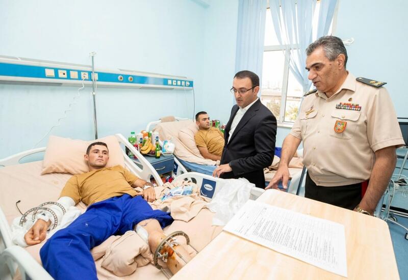Руководитель фонда YAŞAT посетил раненых военнослужащих