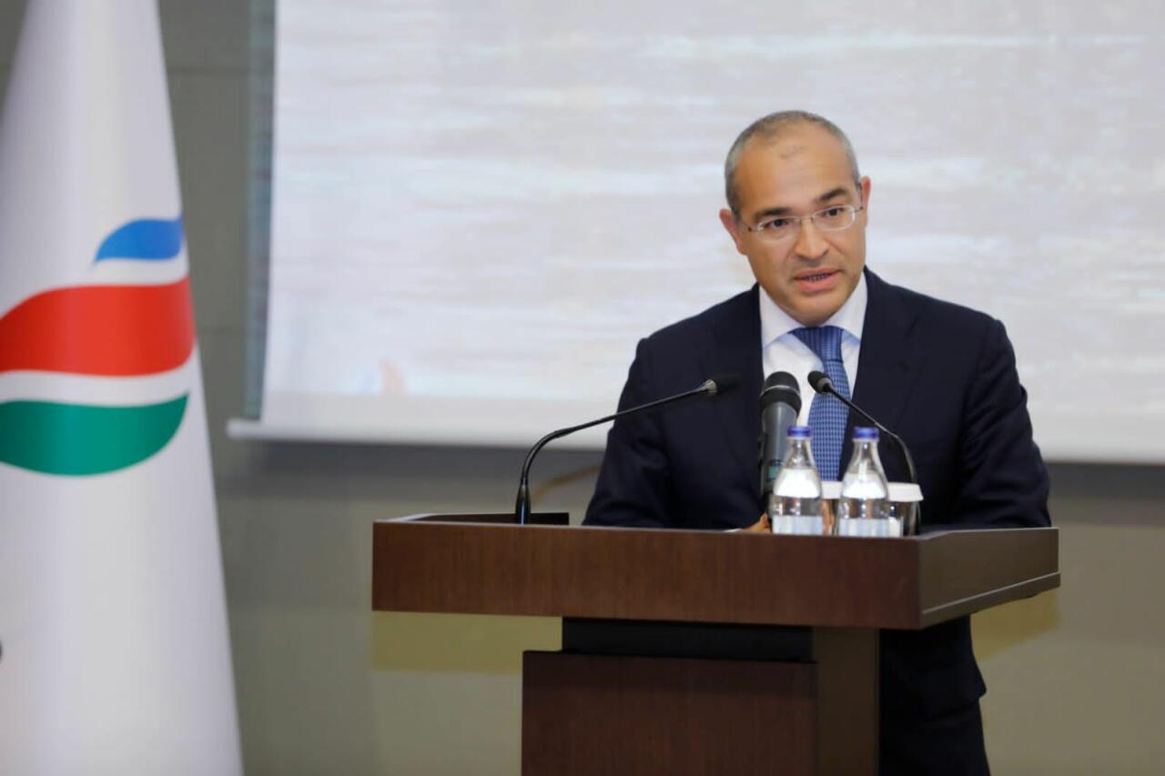 SOCAR-da “Neftçilər Günü” münasibətilə tədbir keçirilib
