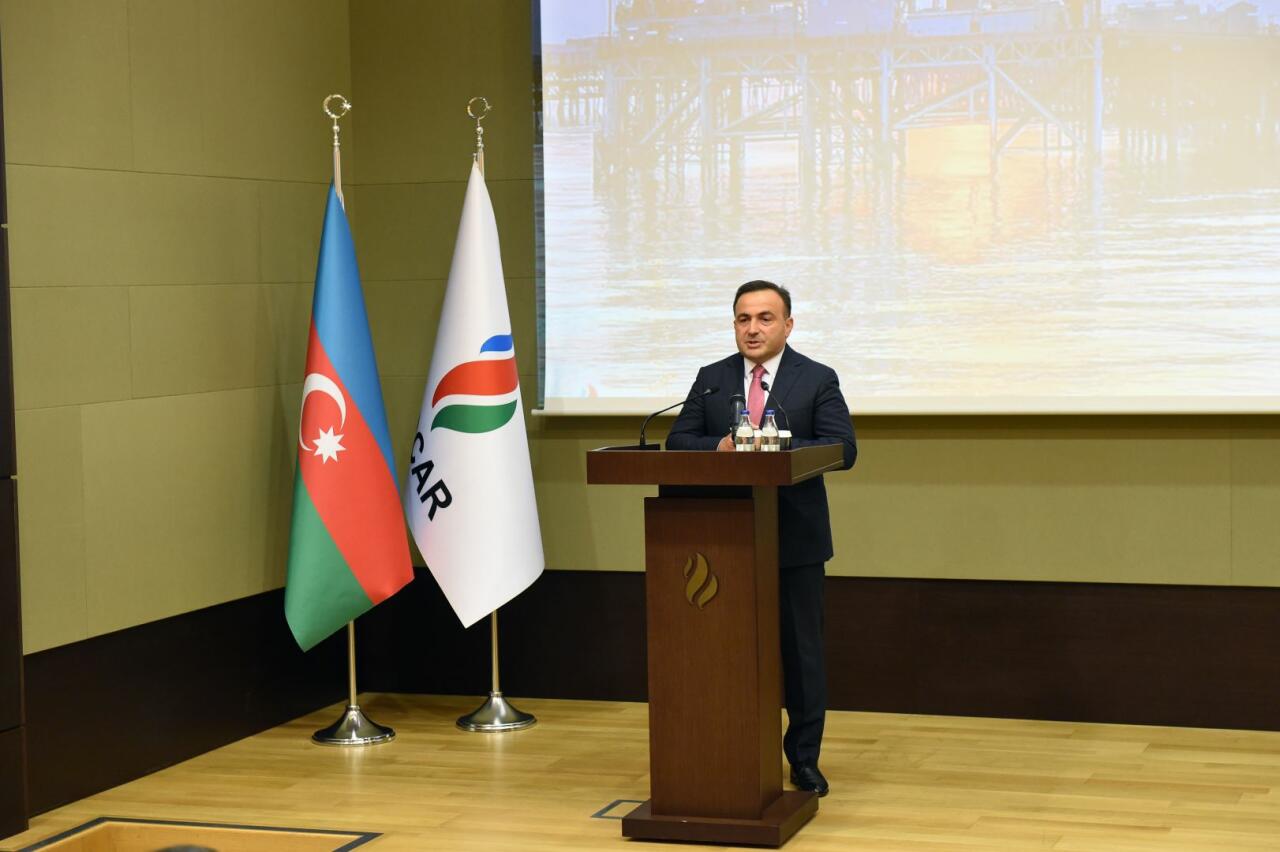SOCAR-da “Neftçilər Günü” münasibətilə tədbir keçirilib