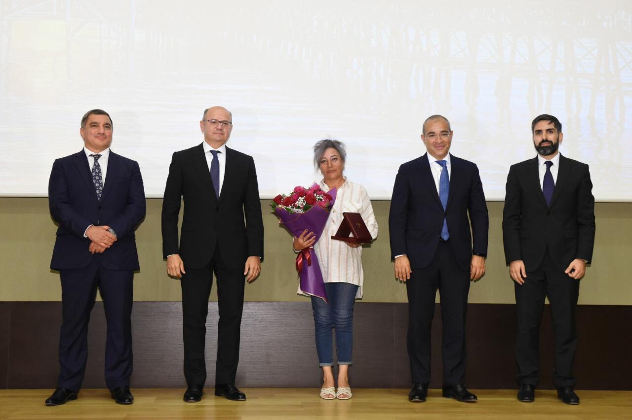 SOCAR-da “Neftçilər Günü” münasibətilə tədbir keçirilib