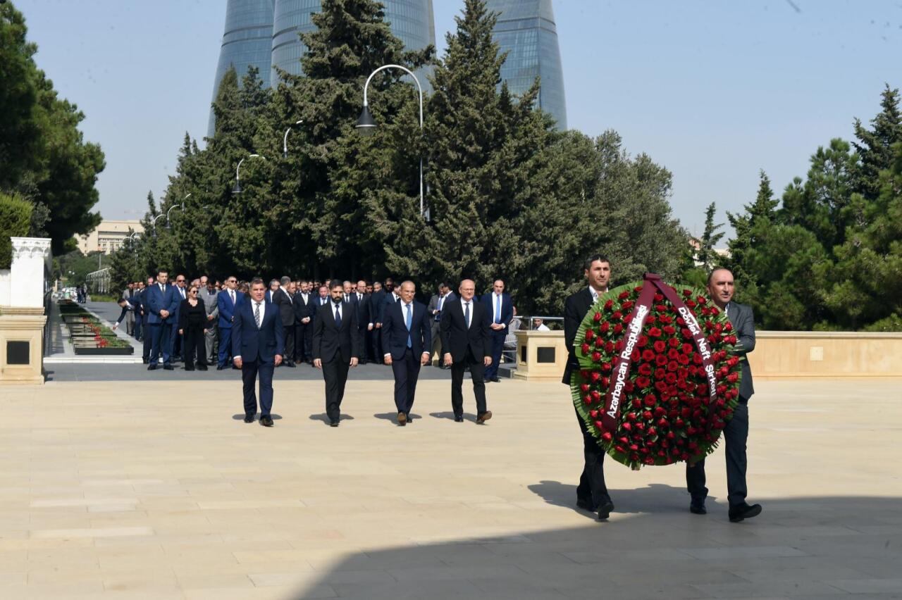 SOCAR-da “Neftçilər Günü” münasibətilə tədbir keçirilib