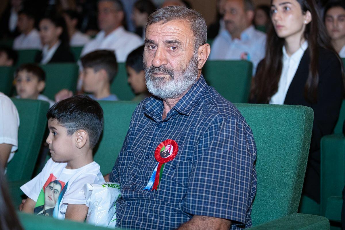 Fulya Öztürkdən şəhid ailələri ilə bağlı nümunəvi ADDIM