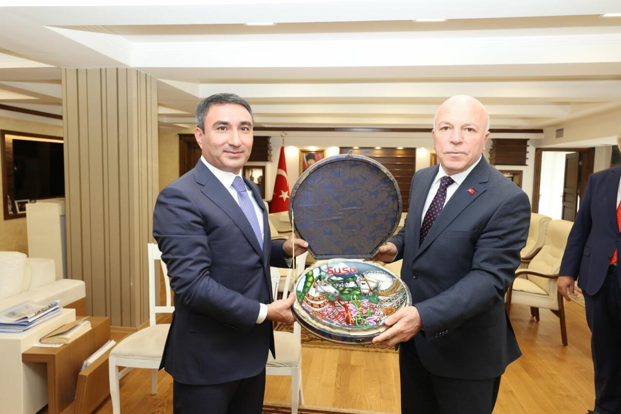 Şuşa və Ərzurum arasında qardaşlaşmış şəhərlər haqqında protokol imzalanıb