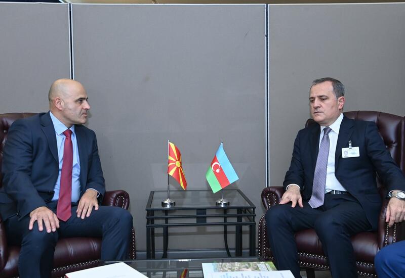 Ceyhun Bayramov Şimali Makedoniya Respublikasının Baş naziri ilə görüşüb