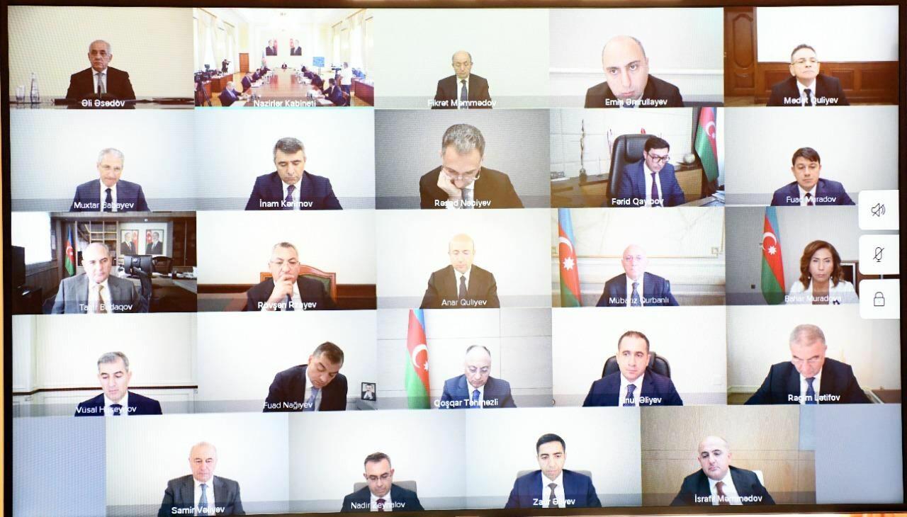 Али Асадов провел расширенное заседание Кабмина