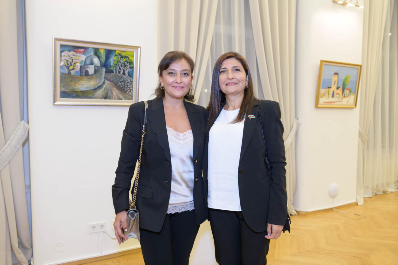 Vyanada Azərbaycan-Avstriya iqtisadi əlaqələrinin tarixinə dair məruzə təşkil edilib
