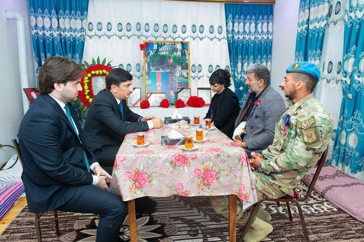 Şəhidlərimiz Qədim Xəlilov və Cavidan Bədəlovun ailələri ziyarət olunub