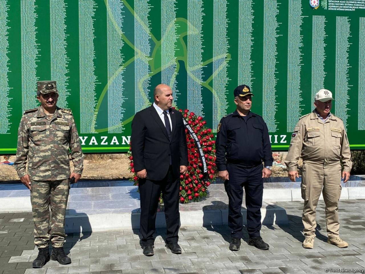 В Агдаме почтили память шехидов