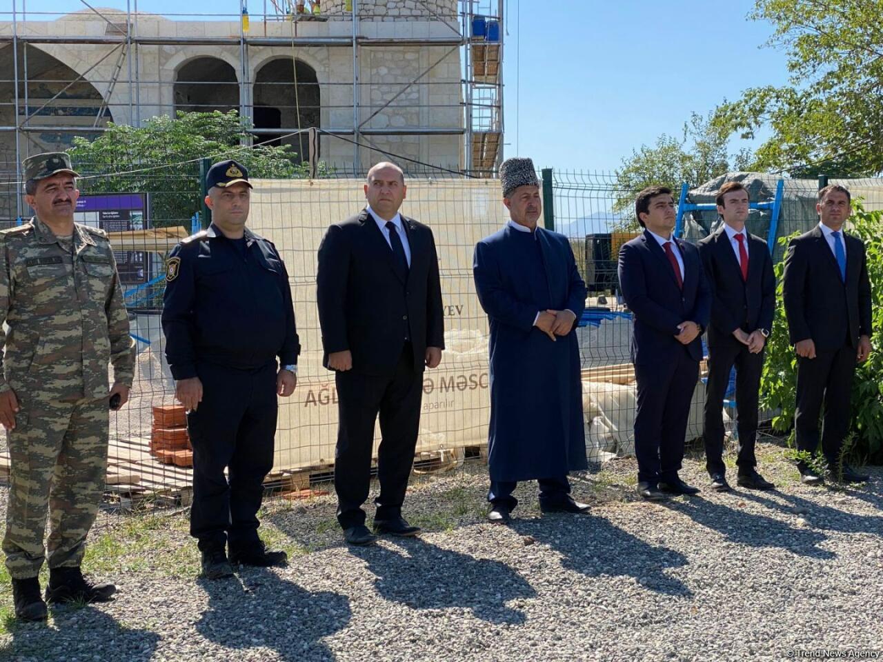 В Агдаме почтили память шехидов