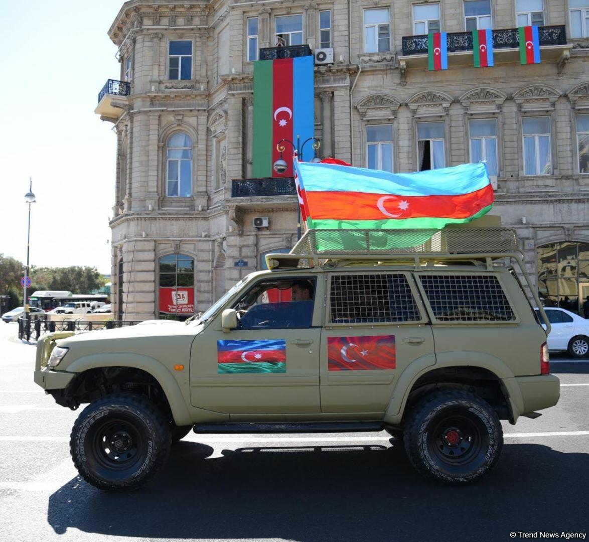 Азербайджанский народ чтит память героев-шехидов