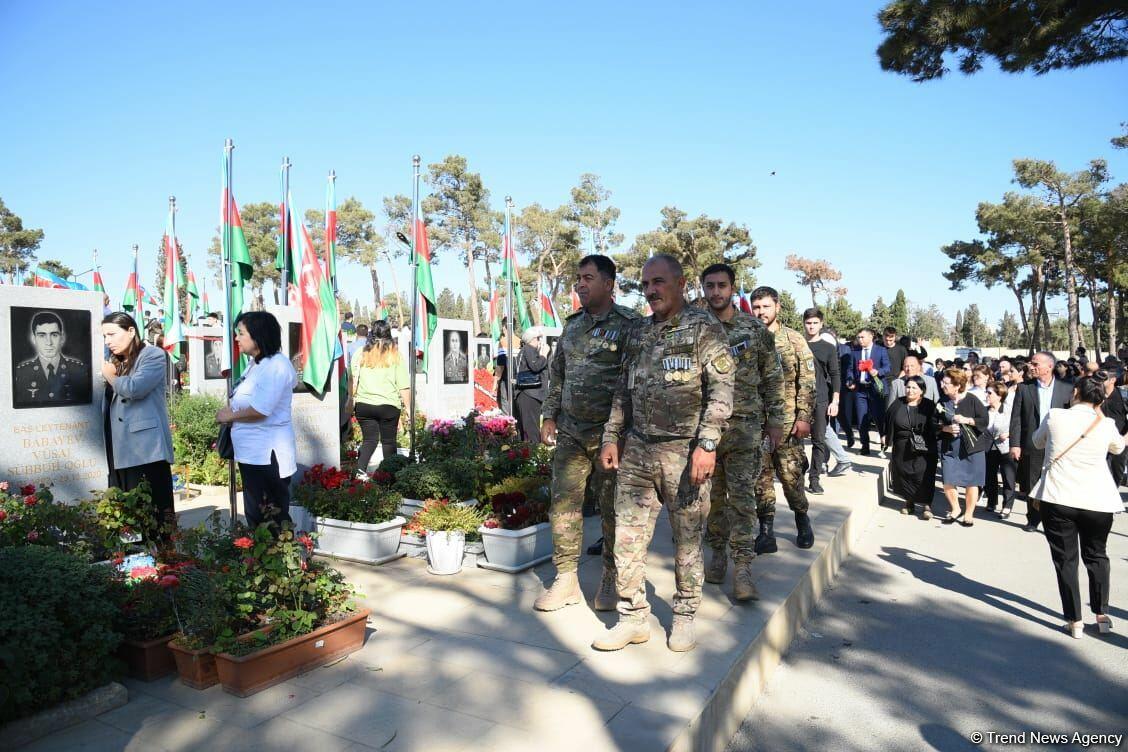 Азербайджанский народ чтит память героев-шехидов