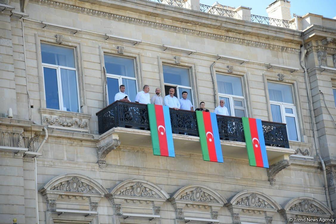 В Азербайджане минутой молчания почтили память шехидов Отечественной войны