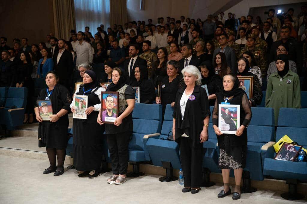 В Баку представлен спектакль "Добрая весть" о героях Карабахской войны
