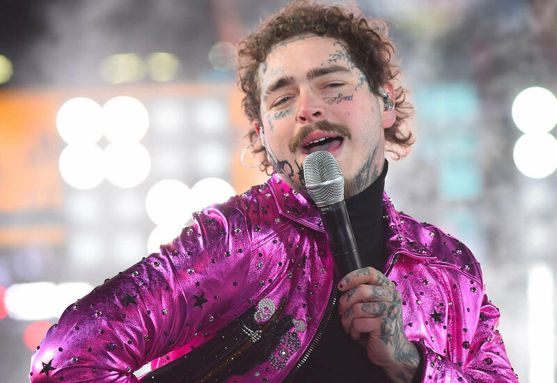 Рэпер Post Malone вернулся на сцену после перелома грудной клетки