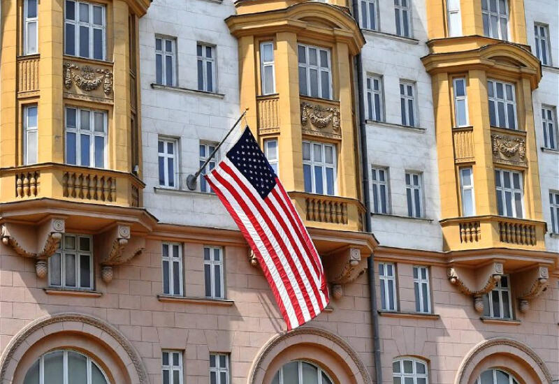 Посольство США в Москве призвало своих граждан немедленно покинуть Россию