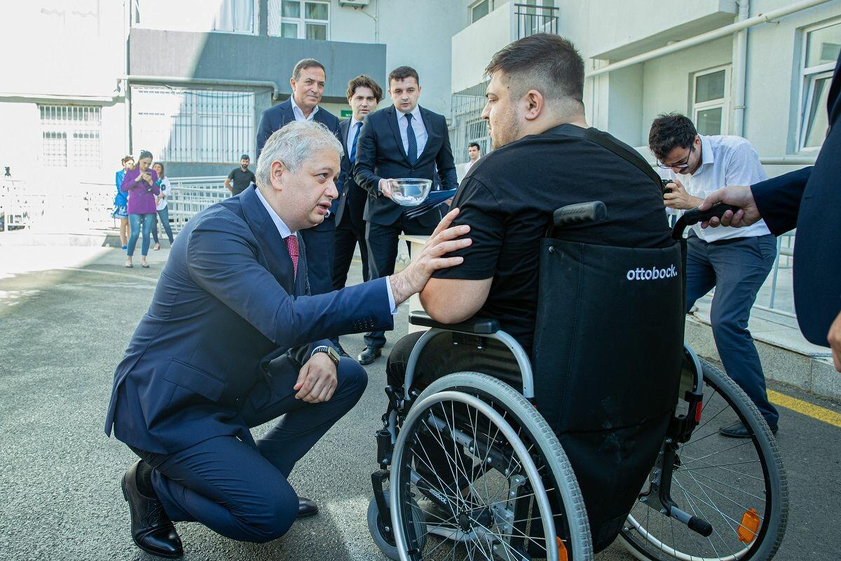 Еще 50 семьям шехидов и инвалидам Отечественной войны Азербайджана предоставлены квартиры