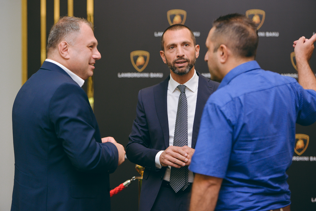 В Баку состоялась презентация нового салона Lamborghini Baku