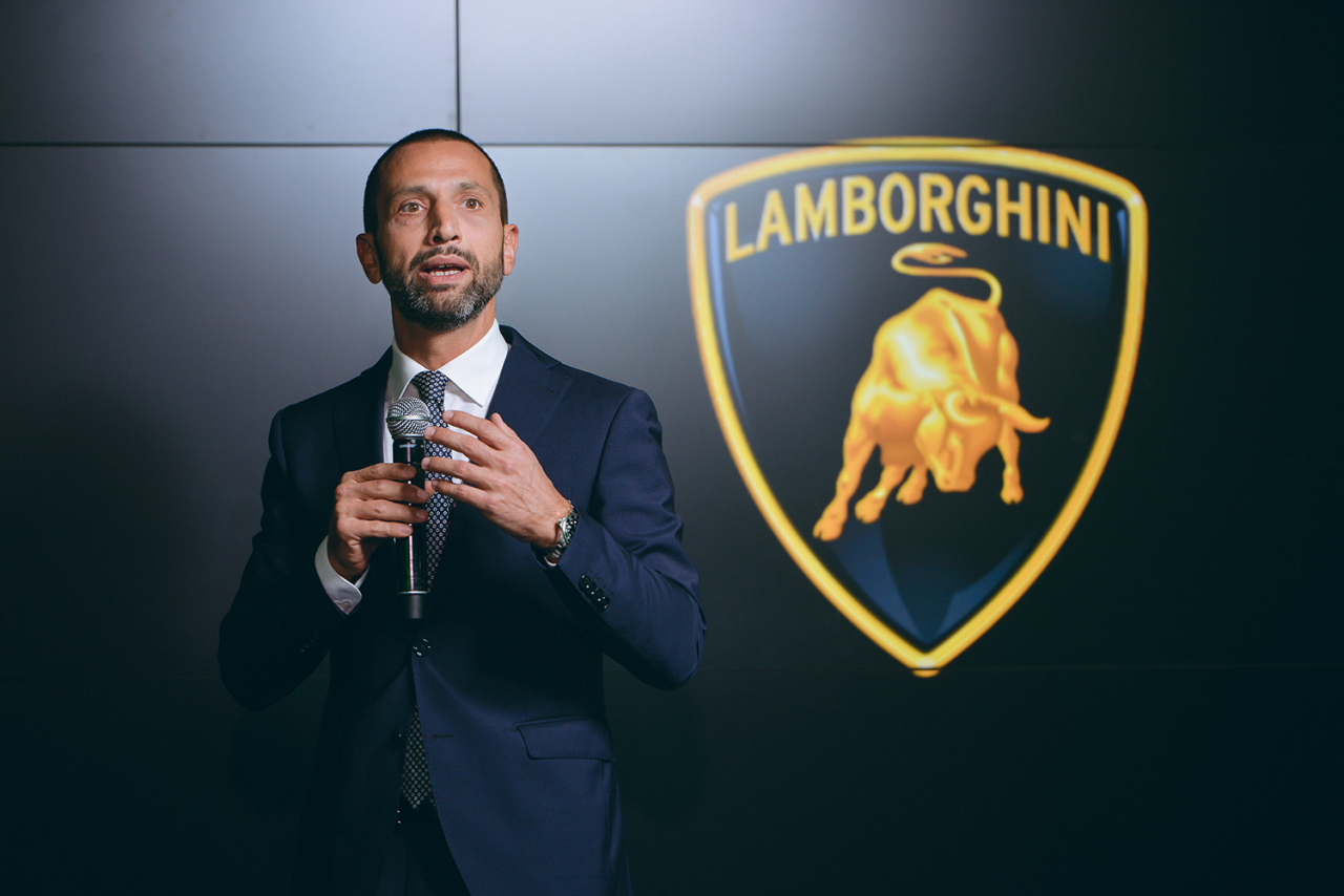 В Баку состоялась презентация нового салона Lamborghini Baku