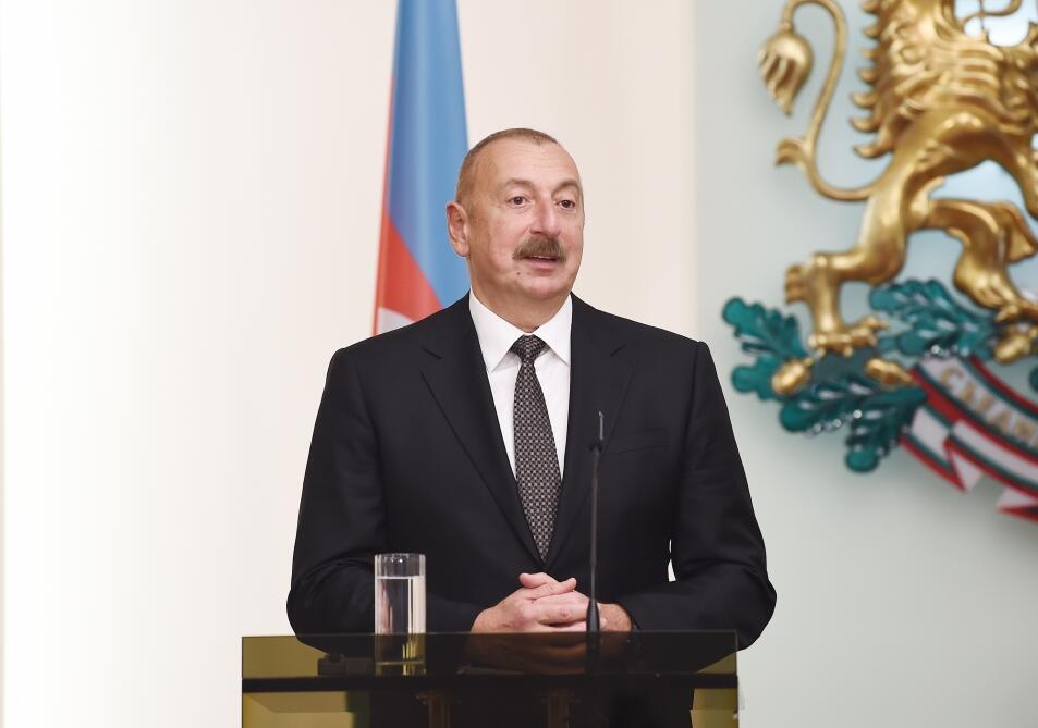 Президенты Азербайджана и Болгарии выступили с заявлениями для печати