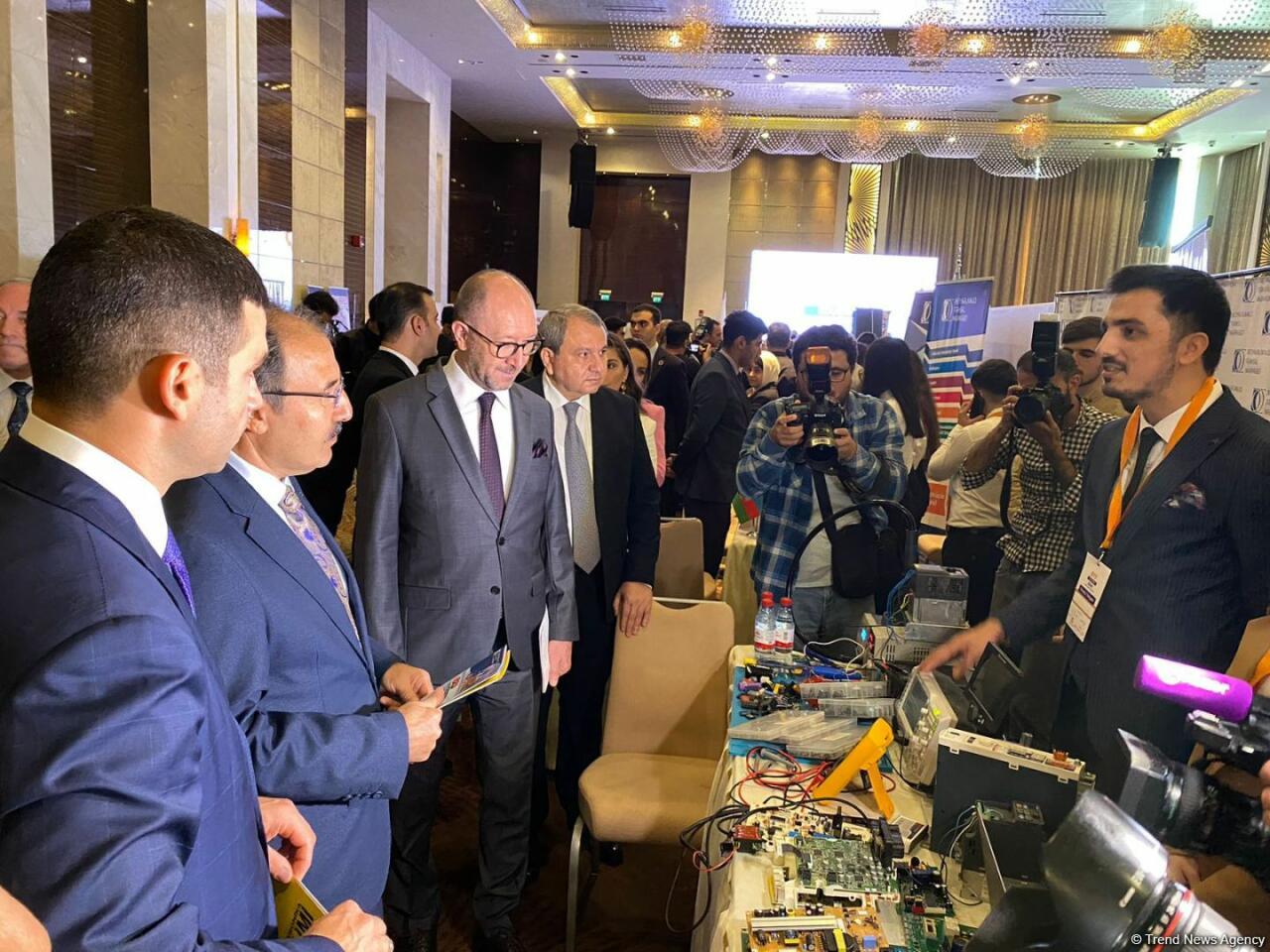 В Баку открылась образовательная выставка BYF EduExpo 2022