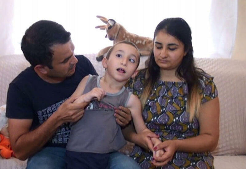 Serebral iflic olan uşağın sosial ödənişi niyə kəsildi?