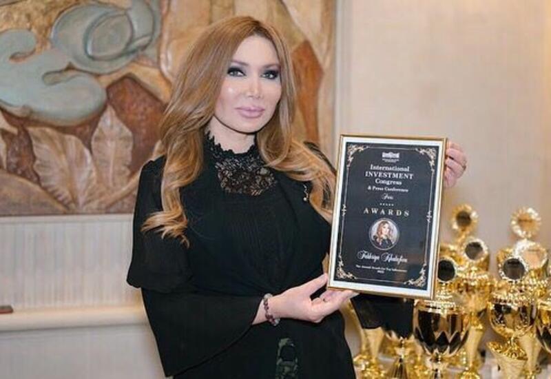 Фахрия Халафова удостоена в Париже международной премии The Annual Awards for Top İnfluencers 2022