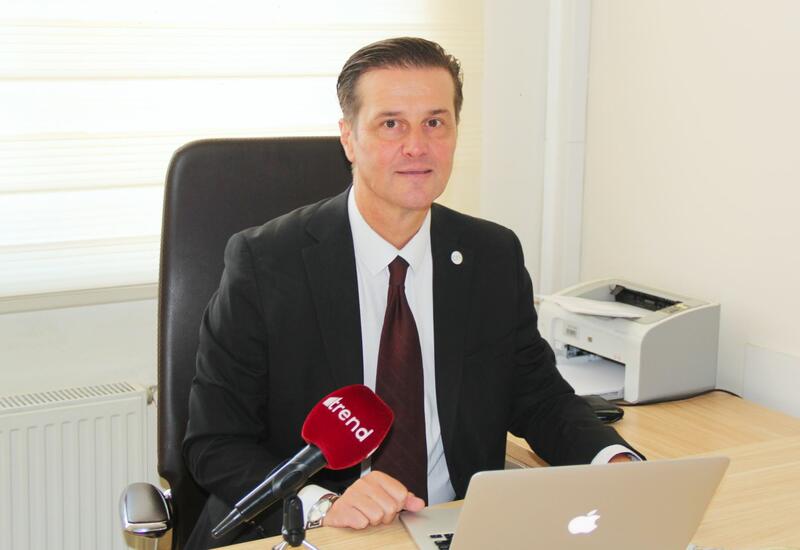 Итальянец с азербайджанской душой, директор European Azerbaijan School Франческо Банкини: удивительная история - от скромного района в Неаполе до Баку