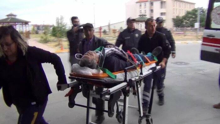 В Турции перевернулся микроавтобус, много пострадавших