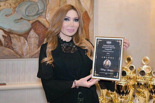 Фахрия Халафова удостоена в Париже международной премии The Annual Awards for Top İnfluencers 2022