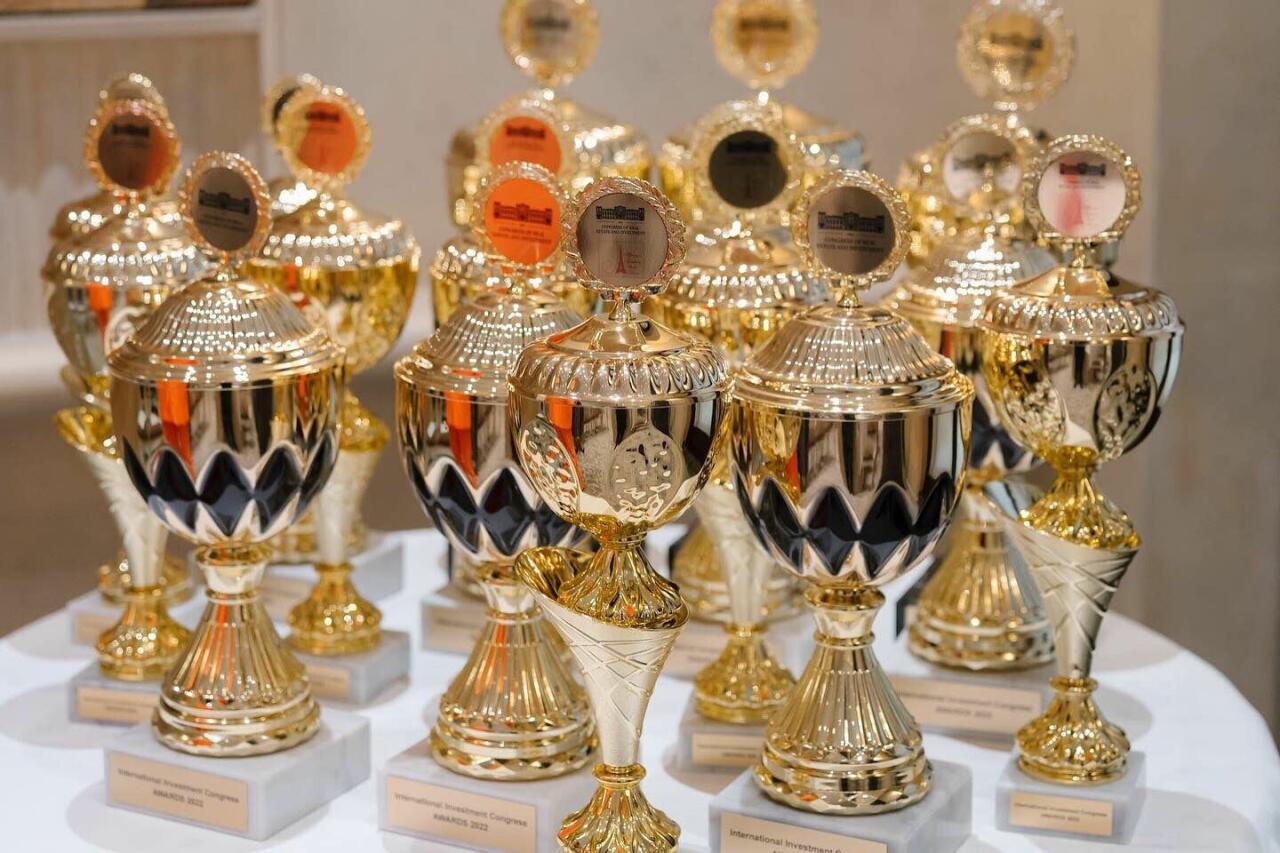 Фахрия Халафова удостоена в Париже международной премии The Annual Awards for Top İnfluencers 2022