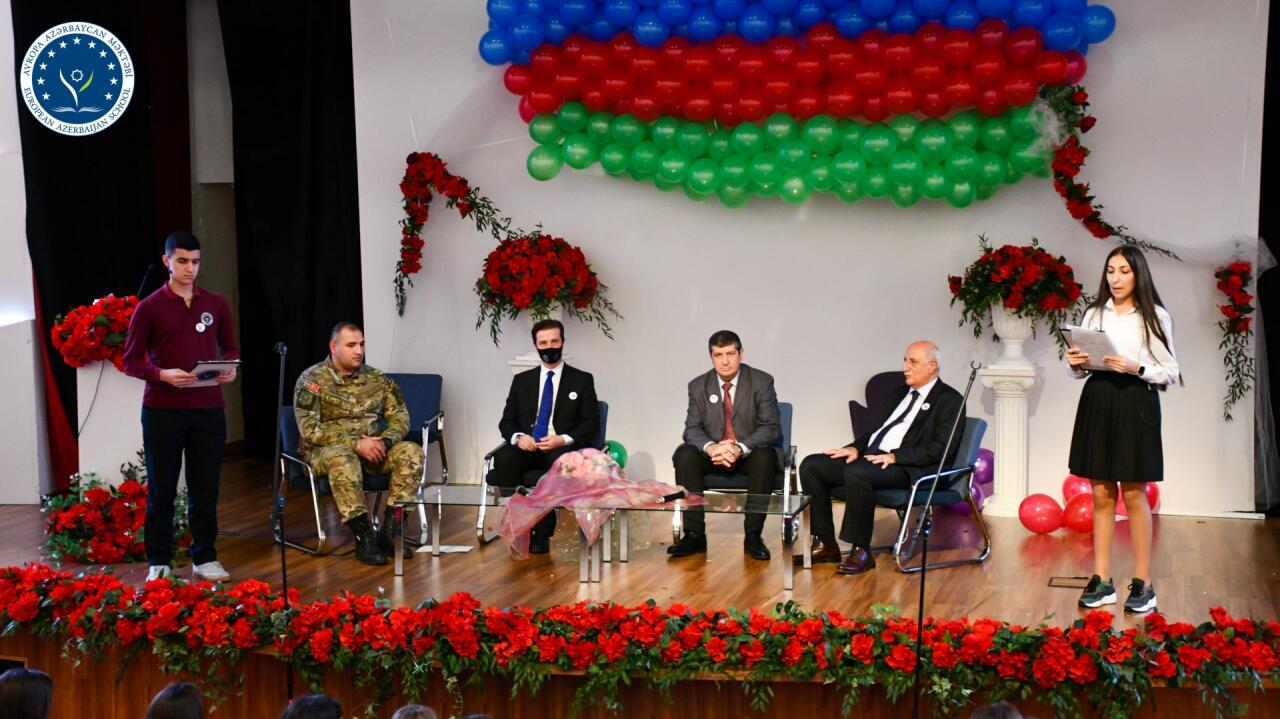 Итальянец с азербайджанской душой, директор European Azerbaijan School Франческо Банкини: удивительная история - от скромного района в Неаполе до Баку