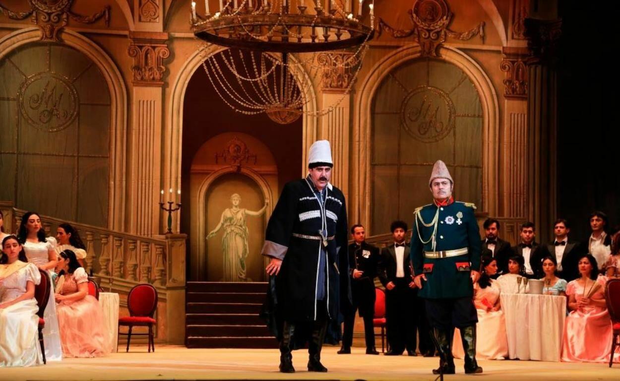 В Баку показали оперу "Натаван"