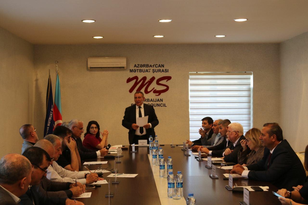 Mətbuat Şurasının yeni seçilmiş İdarə Heyətinin ilk iclası keçirilib, sədr müavinləri seçilib