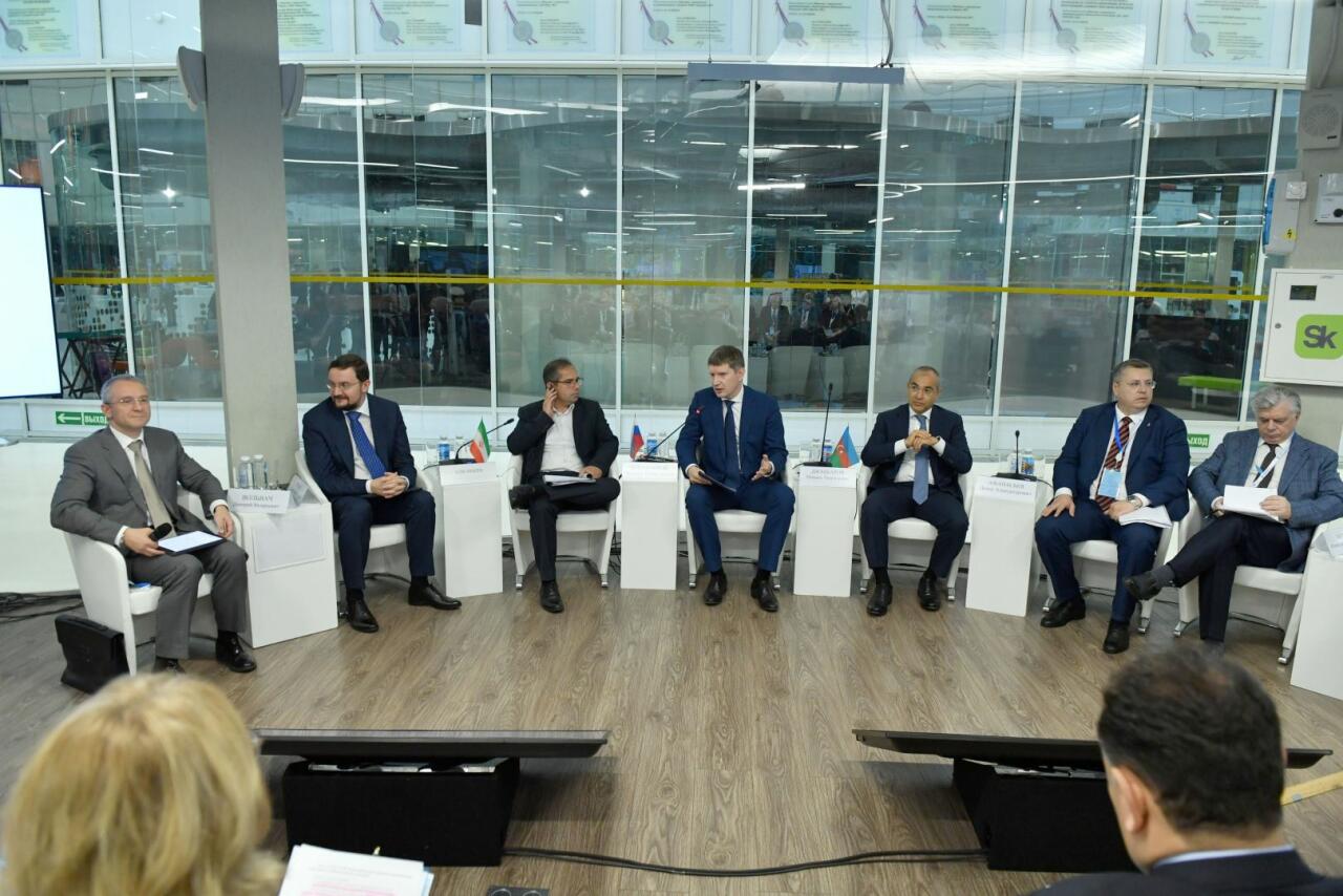 Микаил Джаббаров принял участие во II Каспийском экономическом форуме
