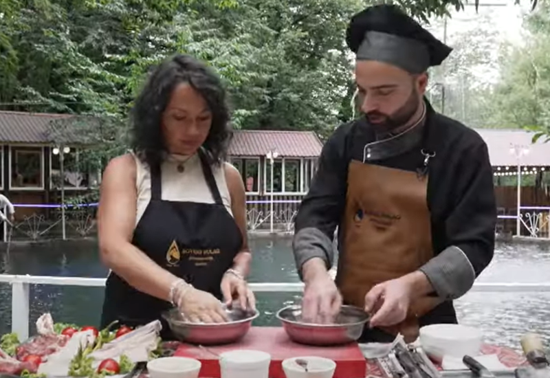 Изысканные блюда национальной кухни, живописные курорты...