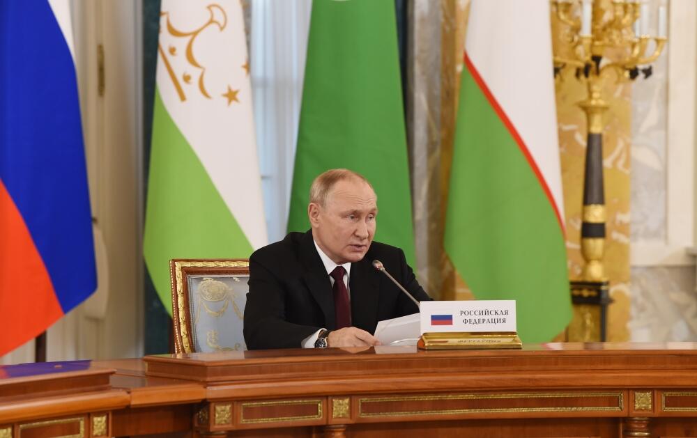 Prezident İlham Əliyev Sankt-Peterburqda MDB Dövlət Başçılarının qeyri-rəsmi görüşündə iştirak edib