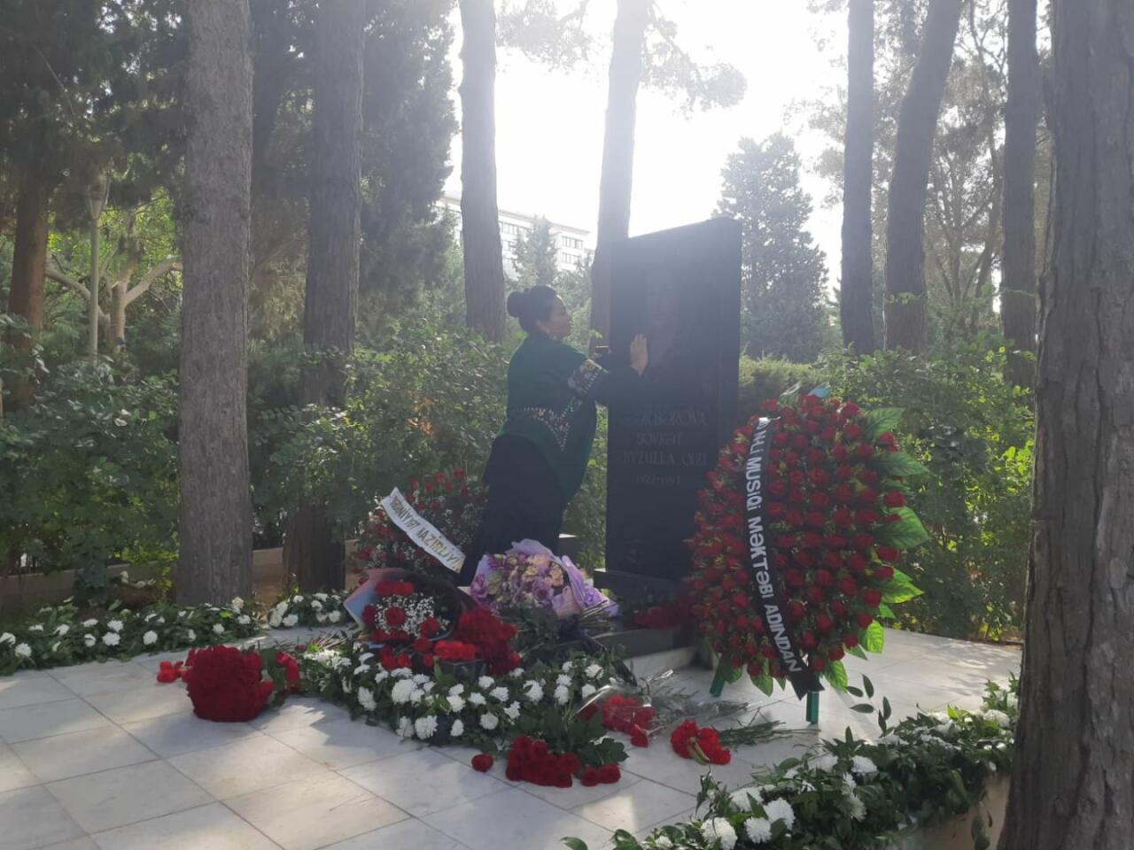 100-летие Шовкет Алекперовой – деятели культуры почтили память народной артистки