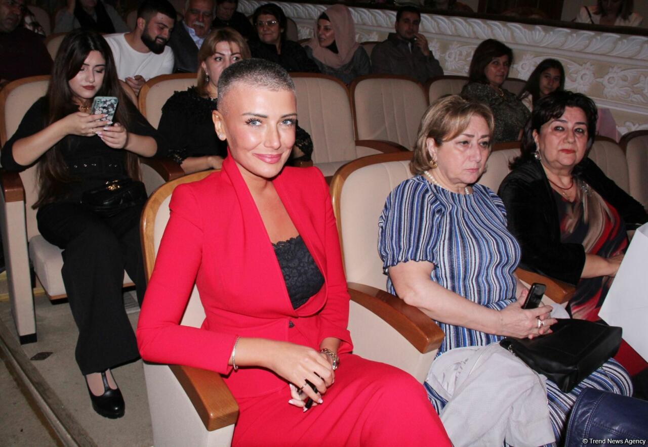 Айбениз Гашимова провела концерт, посвященный 100-летию Шовкет Алекперовой
