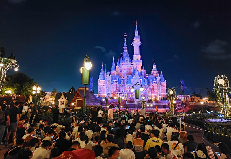 Шанхайский Disneyland закрылся