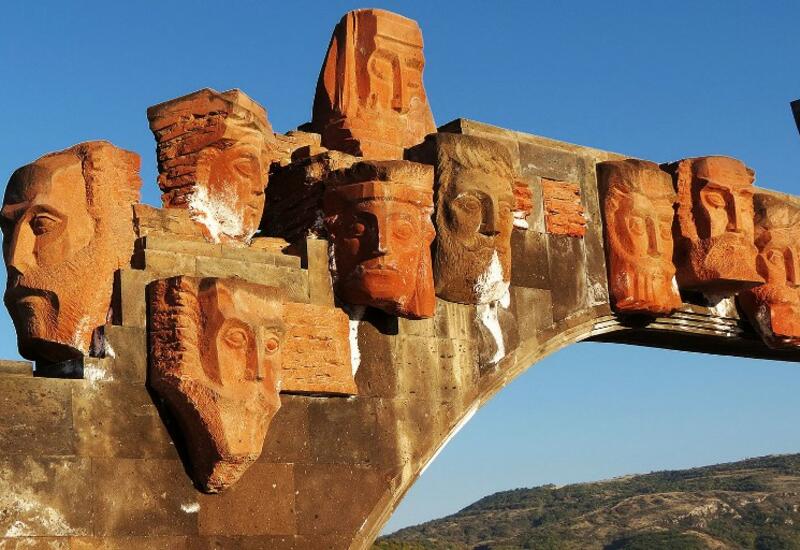 Рубен, Давос и Лачинская дорога