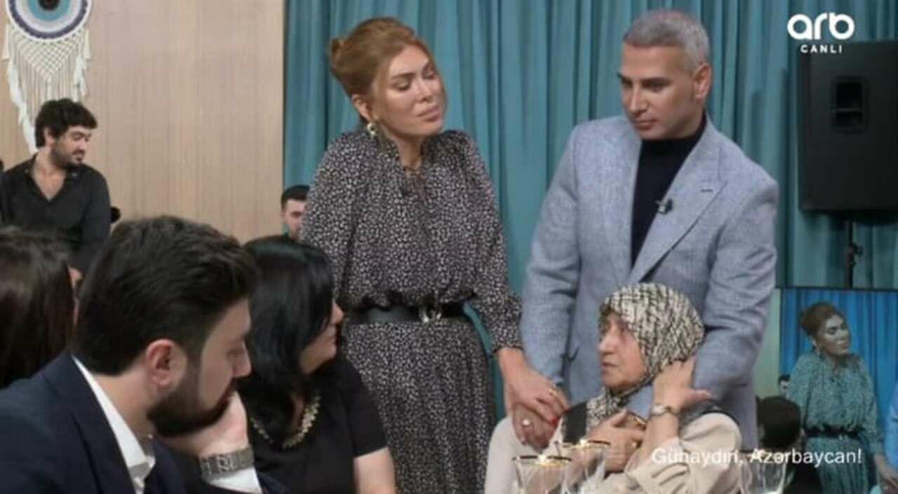 Küçələrdə böyüyən Doğuşun anası canlı EFİRDƏ