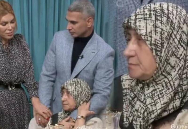 Küçələrdə böyüyən Doğuşun anası canlı EFİRDƏ