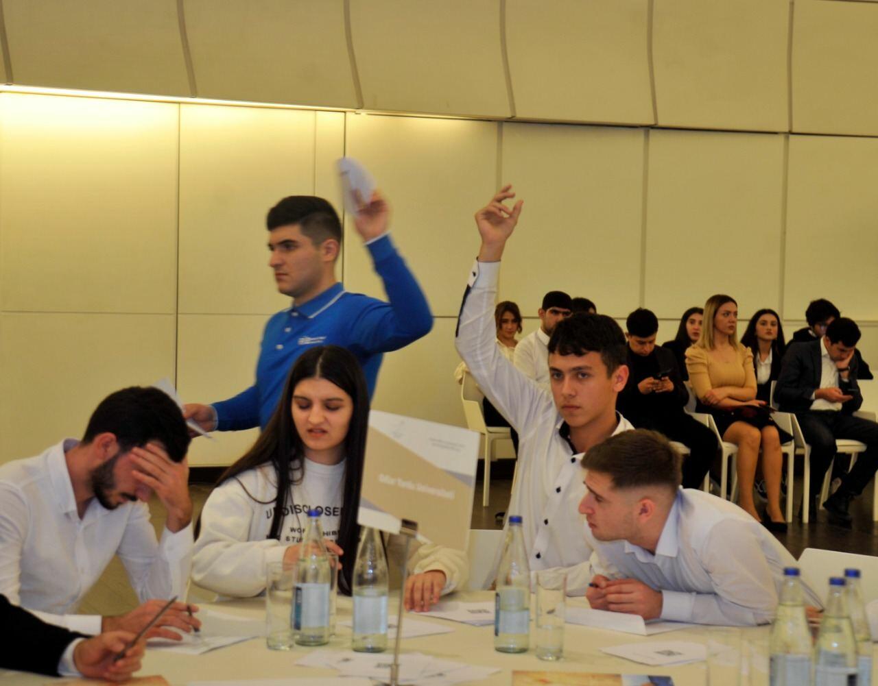 В Центре Гейдара Алиева состоялось общереспубликанское соревнование знаний