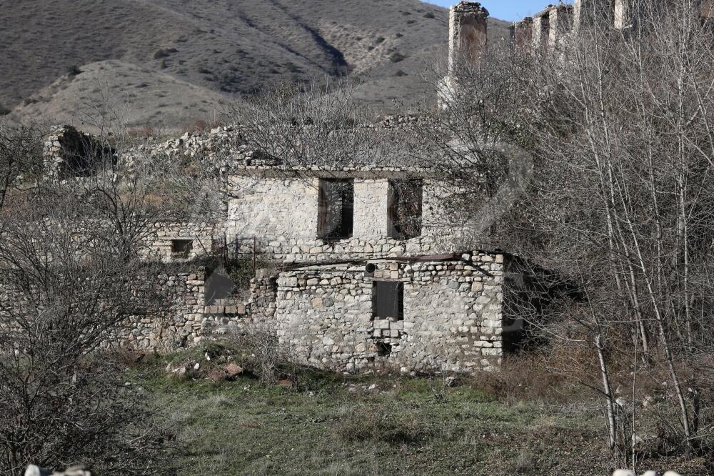 Следы и факты армянского вандализма