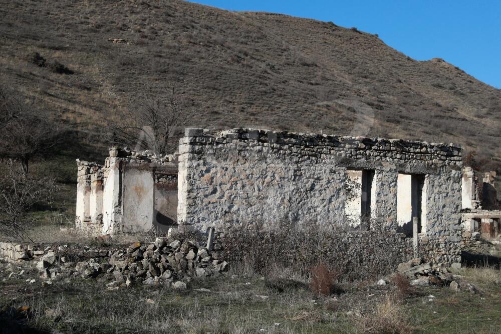 Следы и факты армянского вандализма