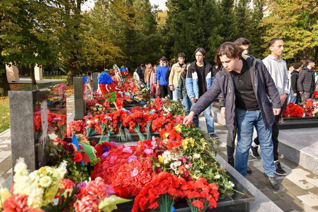 Zəfər Gününə həsr olunmuş “Xüsusi Təyinatlı Gənclik” hərbi-vətənpərvərlik düşərgəsi başa çatıb